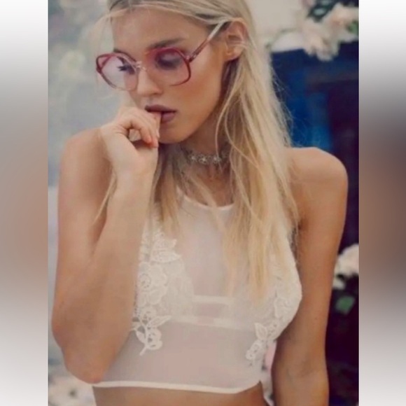 NWT REVOLVE Daydream Nation
Jackie Rodes Mesh Bra With Appliqués XS - Picture 4 of 10